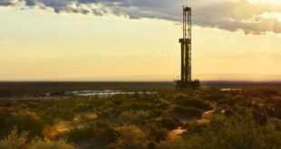 Descubren nueva formación petrolera cerca del primer pozo de Neuquén