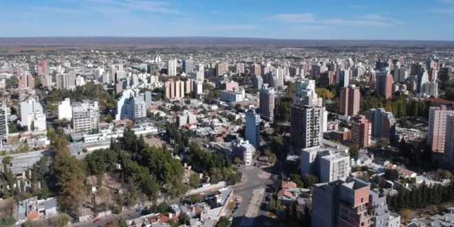Neuquén: alerta amarilla por lluvia, nieve y ráfagas
