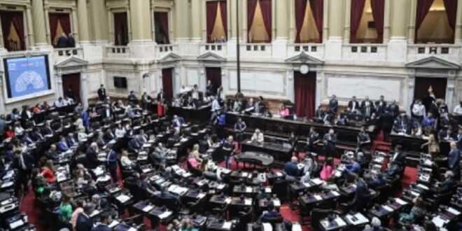 Diputados debate ley de tierras con riesgo de quórum