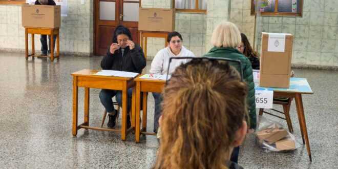 Encuesta 2027: brecha de género y preferencias del voto de cambio