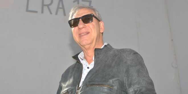 Edgardo Ubillos: 40 años de historia en LRA 17