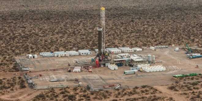 Vaca Muerta impulsa récord histórico de producción de petróleo en Argentina