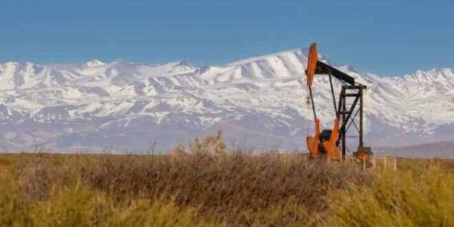 Vaca Muerta Mendoza acelera operaciones de petróleo no convencional