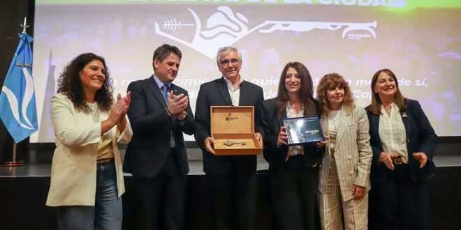 LU5 recibe distinción de La llave de la ciudad en Neuquén