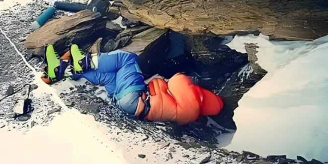 Recuperarán cuerpo congelado 30 años en el Monte Everest