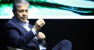 Rolando Figueroa lanza plan para llevar gas a hogares de Neuquén
