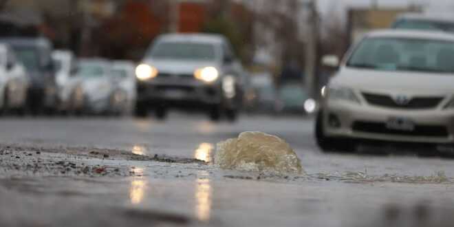 Alerta naranja por lluvia en Neuquén: dónde rige y cuándo llega